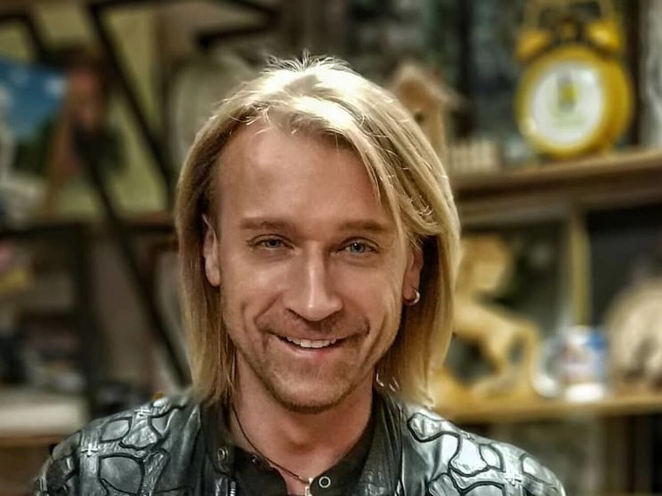 Винник назван певцом года