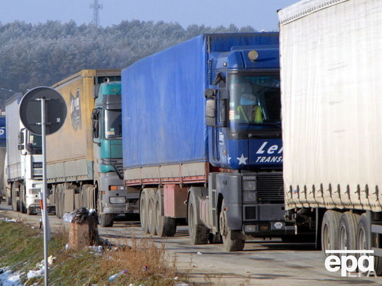 Украина может перемещать грузы по территории России только через Беларусь