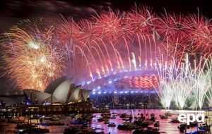 Фейерверк длился 12 минут