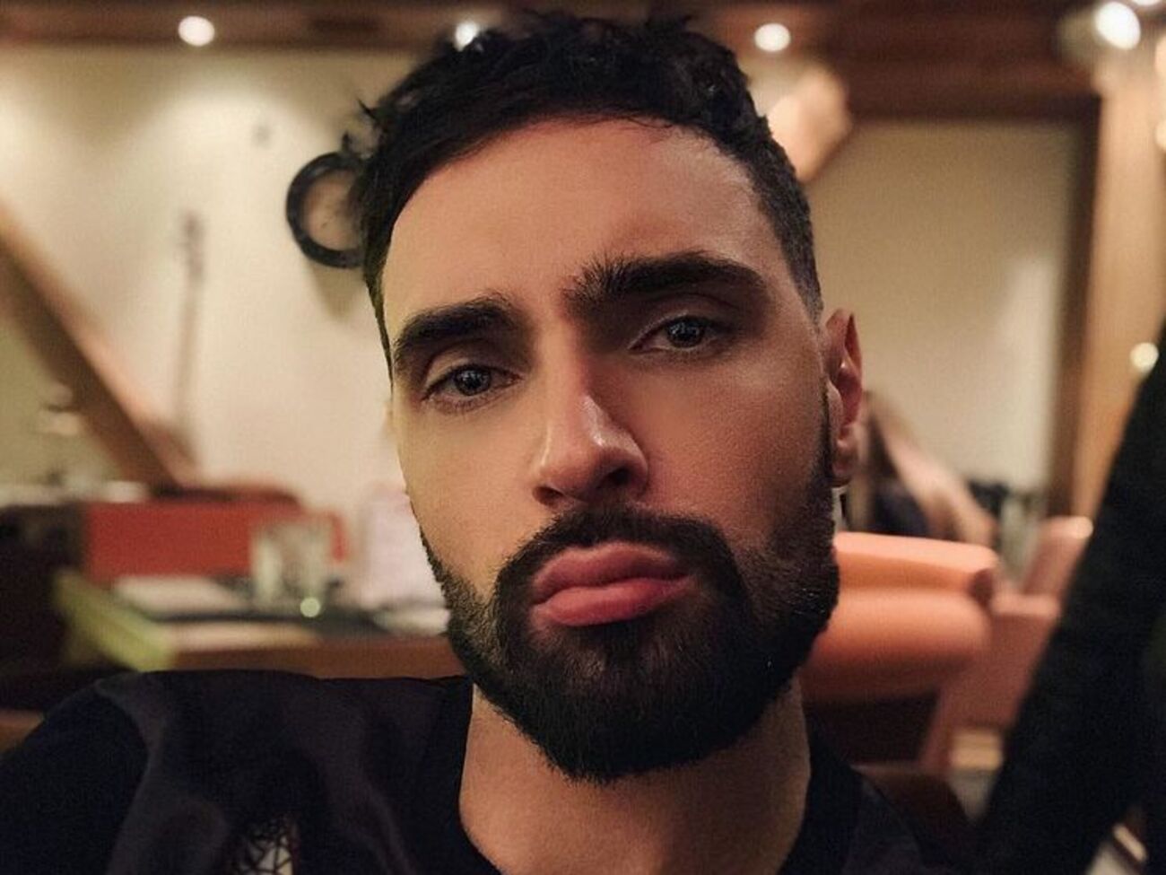 Козловський: Так живемо, що гора квітів дістається людині тільки під час прощання