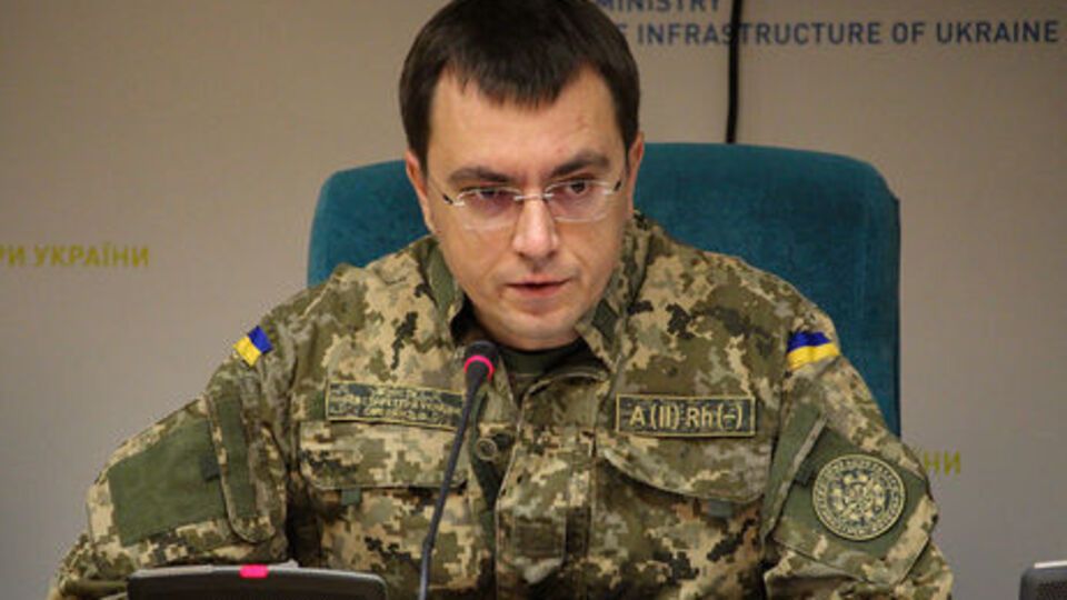 Омелян: Частично разблокированы порты Бердянск и Мариуполь