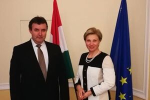 Непоп проинформировала венгерского министра о действиях России в Черном море 25 ноября