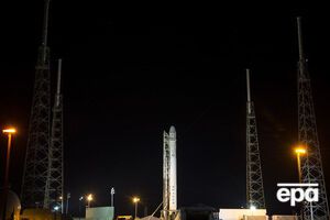 Космічний корабель стартує з мису Канаверал у Флориді