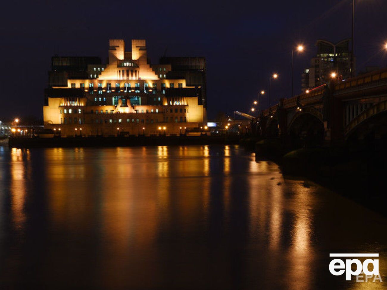 MI6 предупредила россиян о рисках конфронтации