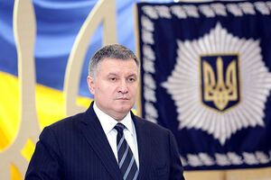 Аваков: Реальные общественники глубоко забиты, в том числе физически
