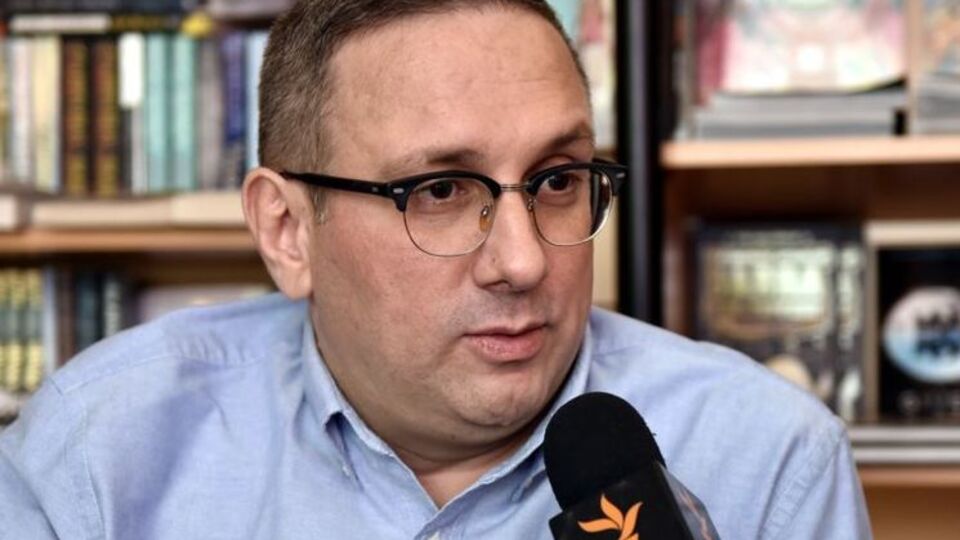 В октябре 2009 года Руруа был назначен на должность министра культуры, охраны памятников и спорта Грузии