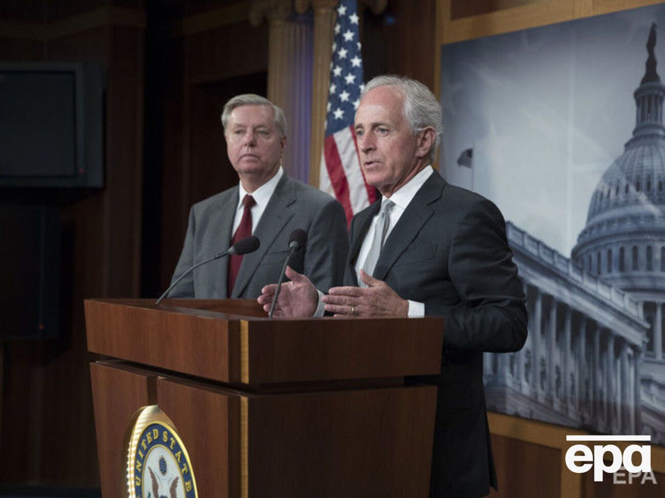 Сенаторы Грэм и Коркер рассказали о встрече с главой ЦРУ