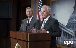 Сенатори Грем і Коркер розповіли про зустріч із главою ЦРУ