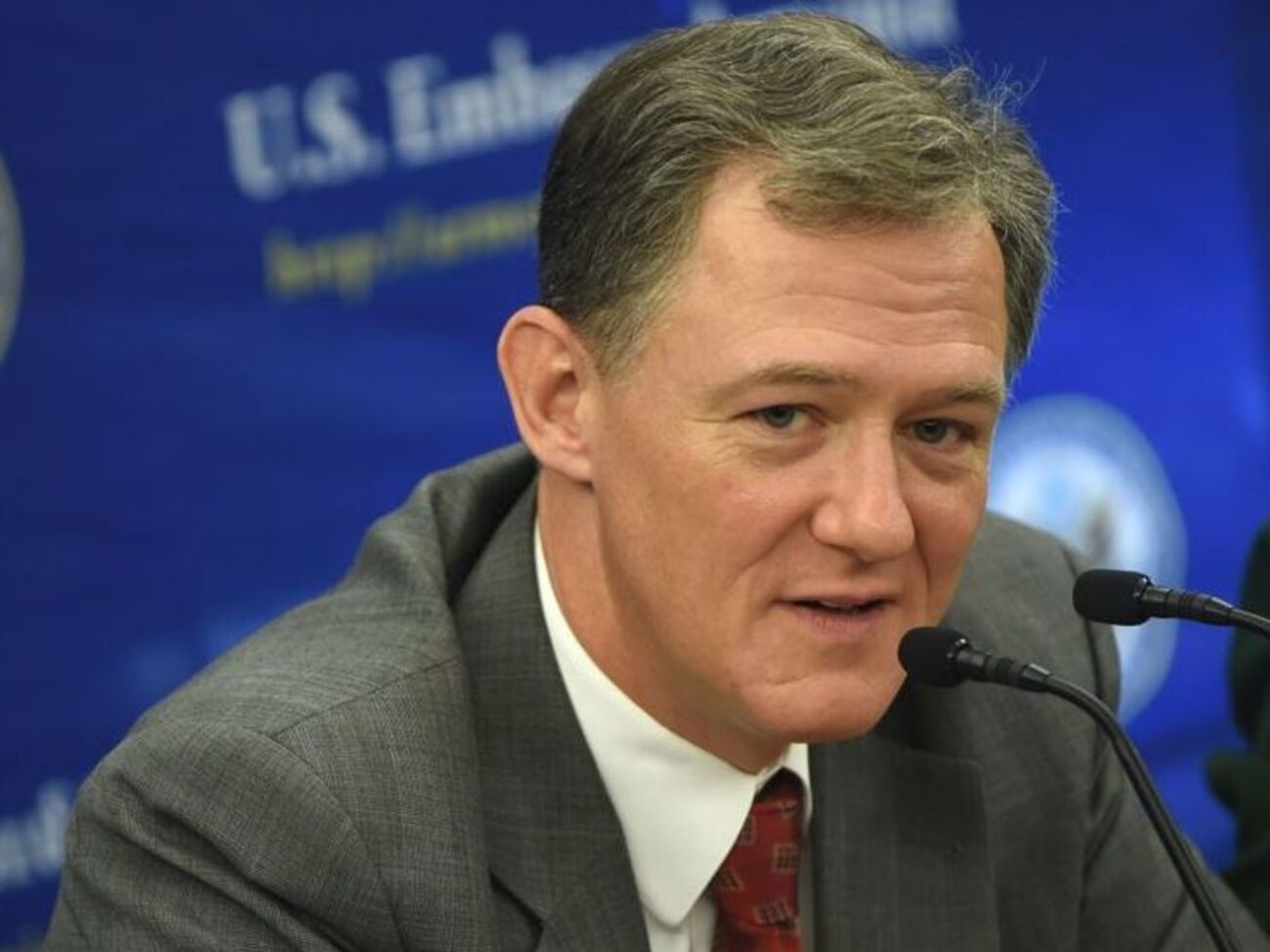 Кент: Украине стоит взвесить, не пойдет ли Россия на новое нарушение своих международных обязательств