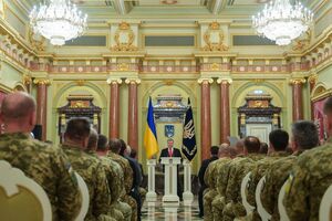 У столиці України відбулися урочистості з нагоди Дня Збройних сил України, участь у яких узяв український лідер Петро Порошенко