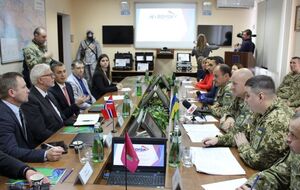 Пограничники получили от Норвегии дозиметры, спектрометры, защитные костюмы, противогазы и другое оборудование