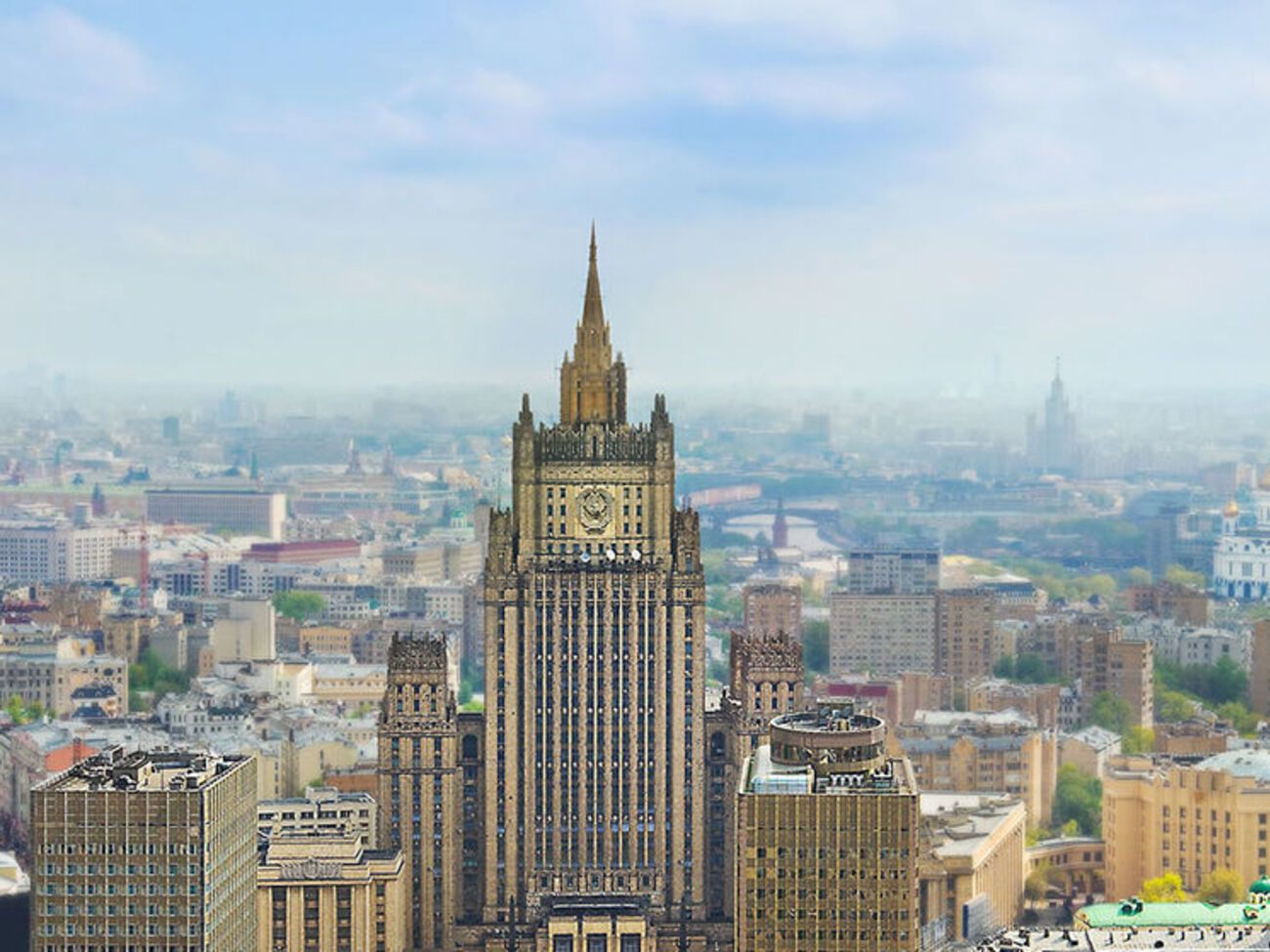 В МИД РФ ответили на решение Словакии выслать российского дипломата из страны