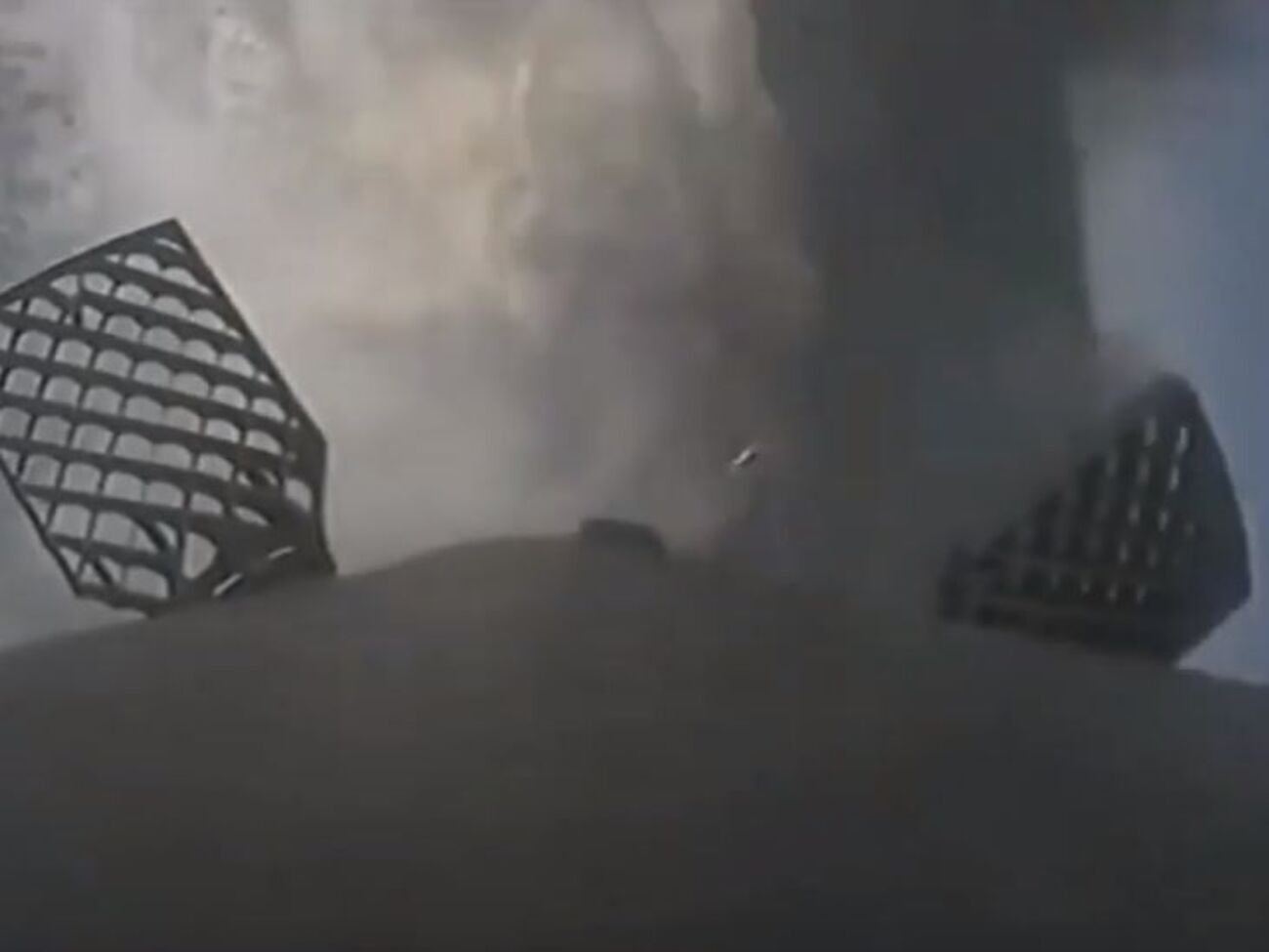 Посадковий ступінь опустився у воду