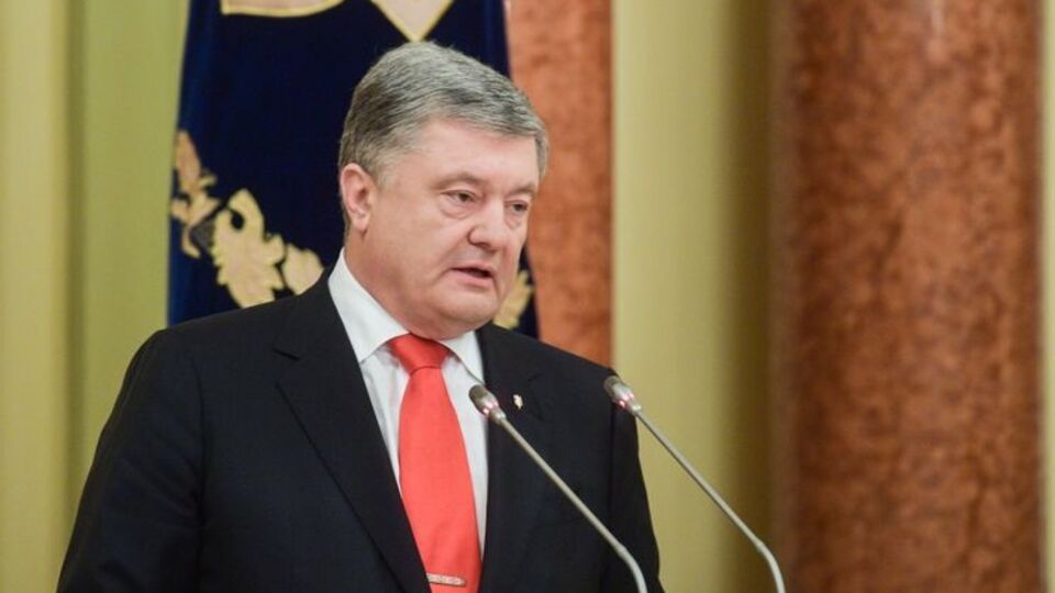 Порошенко отметил, что из Житомирской области на важные оборонные направления будут передислоцированы подразделения десантно-штурмовых войск