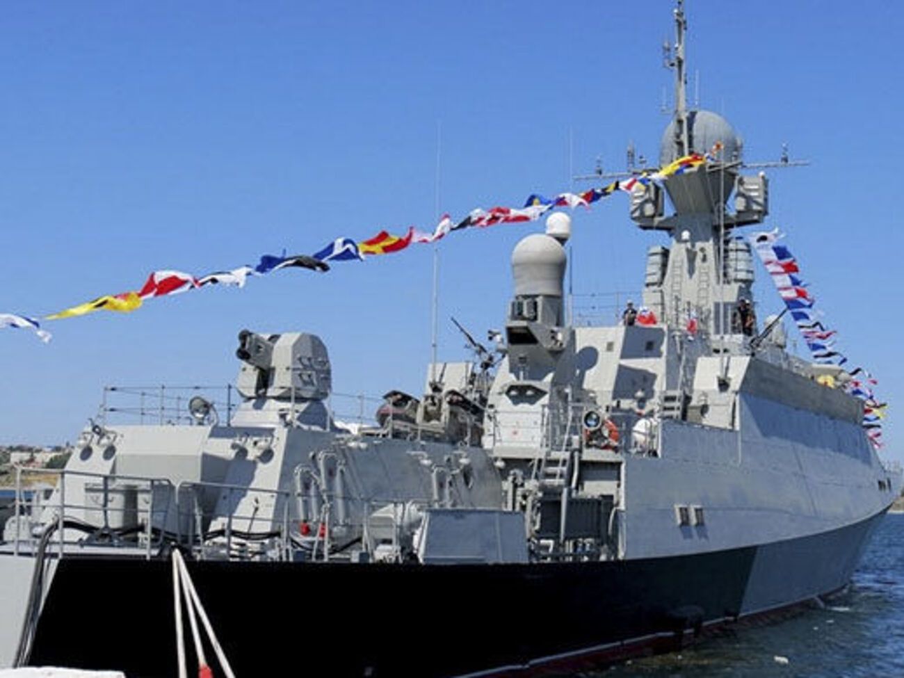 Корабль прошел все испытания, подчеркнули в Минобороны РФ