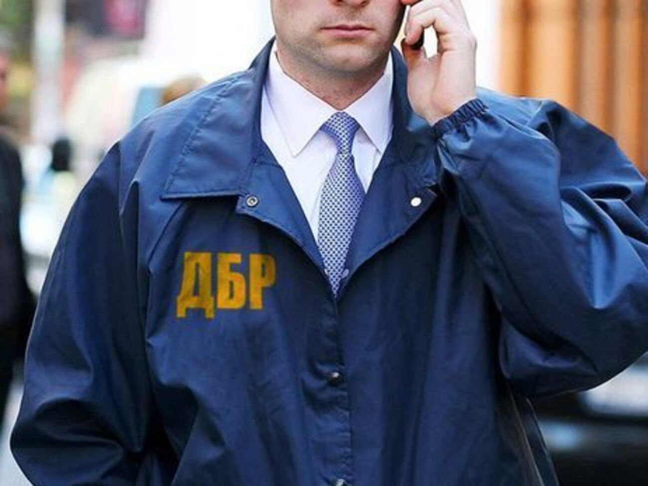 Гибель напавшего на полицейского покупателя расследует ГБР