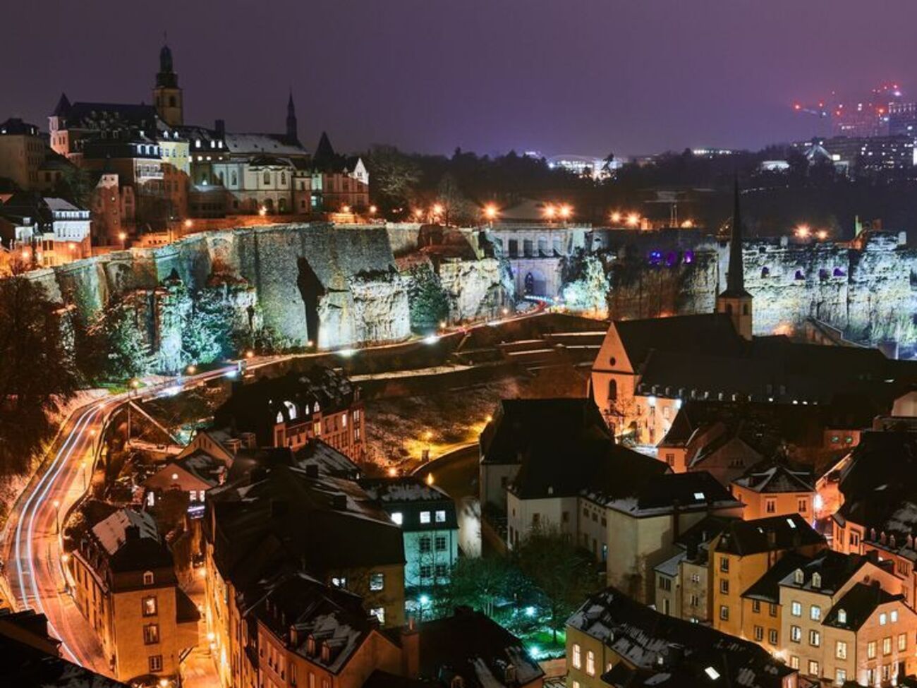 В Люксембурге живут 600 тыс. человек, еще 200 тыс. жителей соседних стран ежедневно приезжают на работу