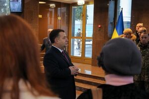 Полторак: Сейчас у военного, который находится на линии соприкосновения, есть уверенность