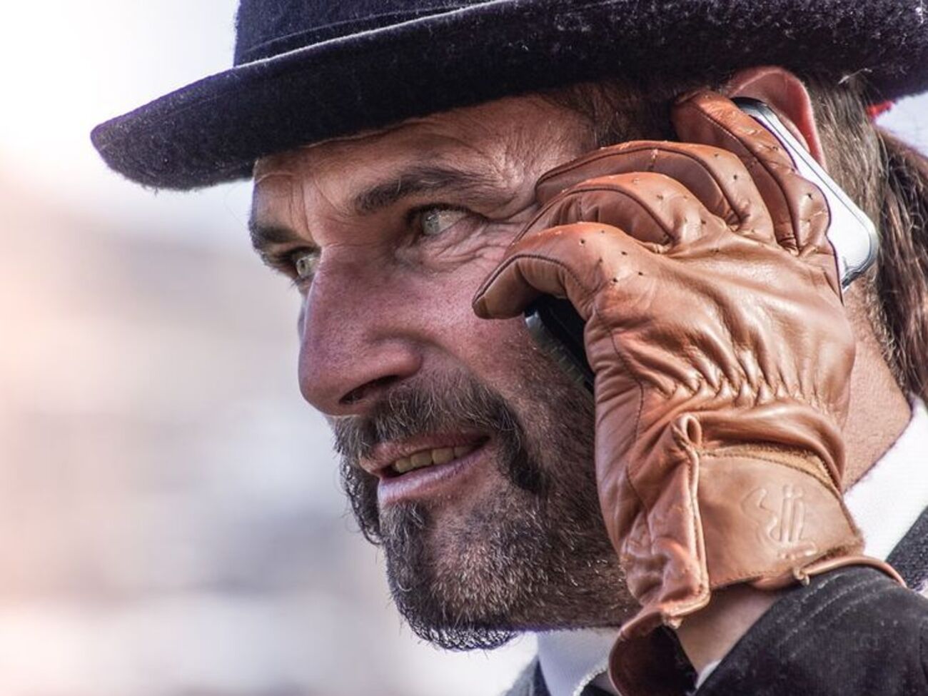 Перчатки всегда были не только женским, но и мужским предметом гардероба