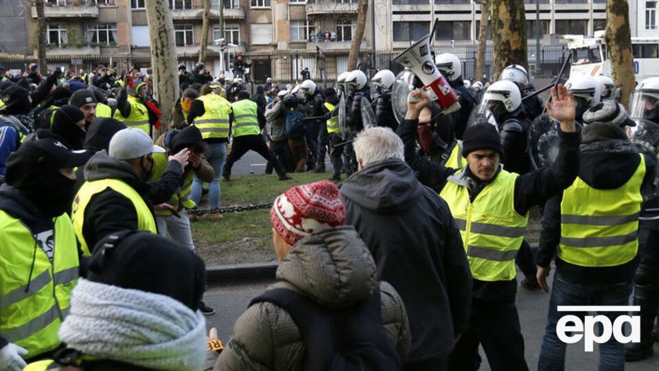 На акції протесту вийшло приблизно 500 осіб