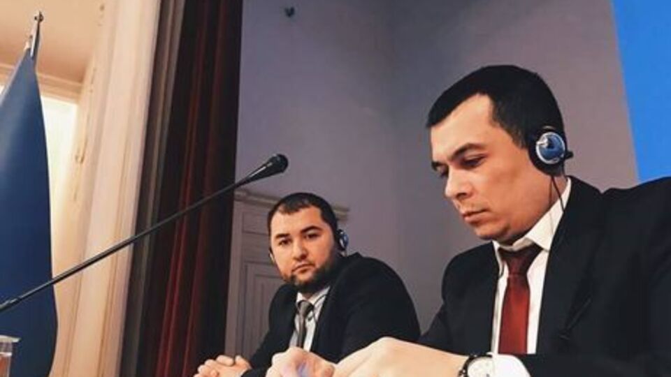 Семедляев (слева) хотел посетить Курбединова (справа), однако в выходные к нему не пускают