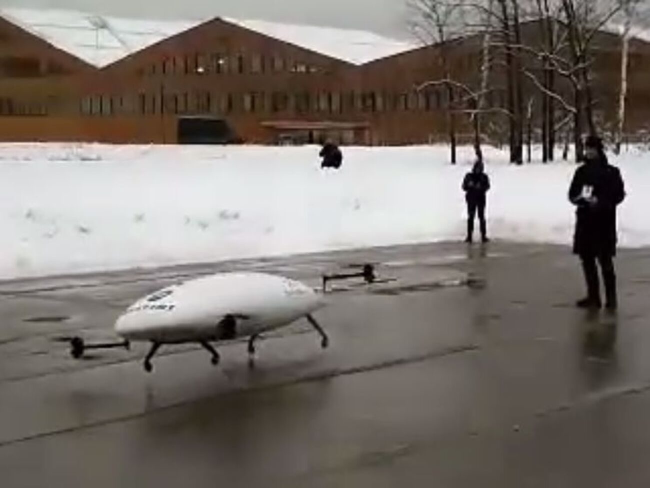 Прототип взлетел, но сразу упал