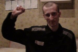 Кольченко передал поздравления с наступающим новым годом политзаключенному Сенцову