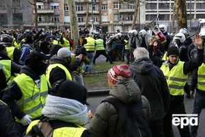 У Парижі протестують із листопада