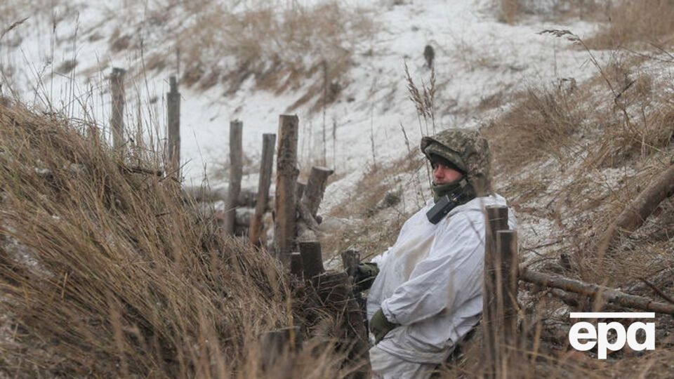Один військовий дістав поранення на Донбасі