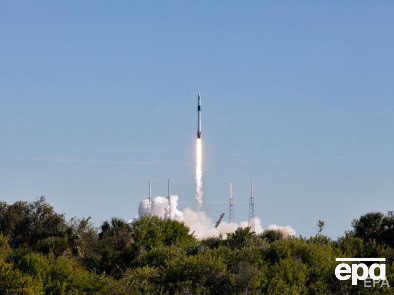 Dragon доправив вантаж на Міжнародну космічну станцію