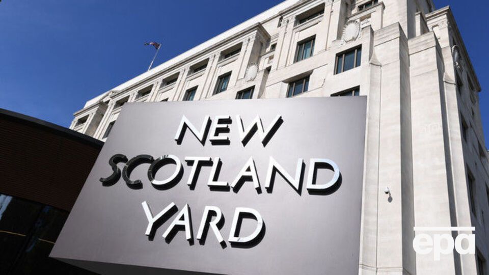 У Скотланд-Ярді мають намір ініціювати нове опитування свідків і перевести справи про смерть двох бізнесменів у категорію "підозрілих"