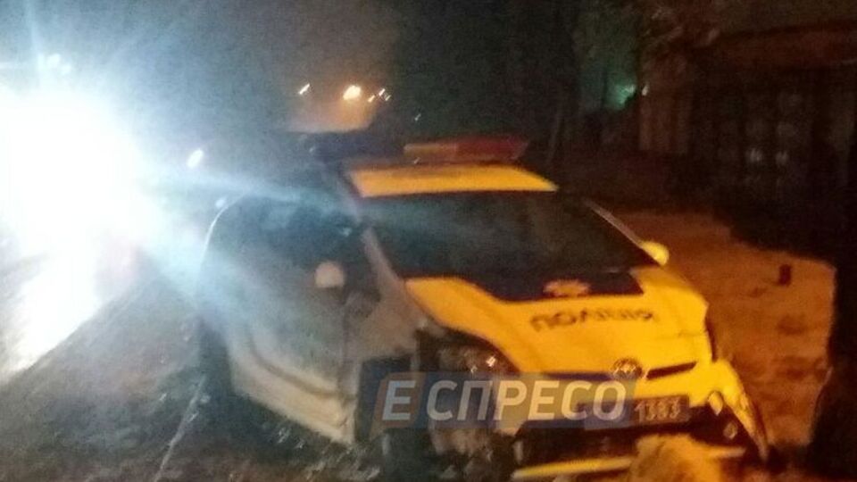 Полицейские запретили съемочной группе подходить к месту аварии ближе, чем на 100 метров, пишет "Еспресо"