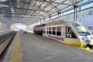 "Укрзалізниця" запустила экспресс 30 ноября