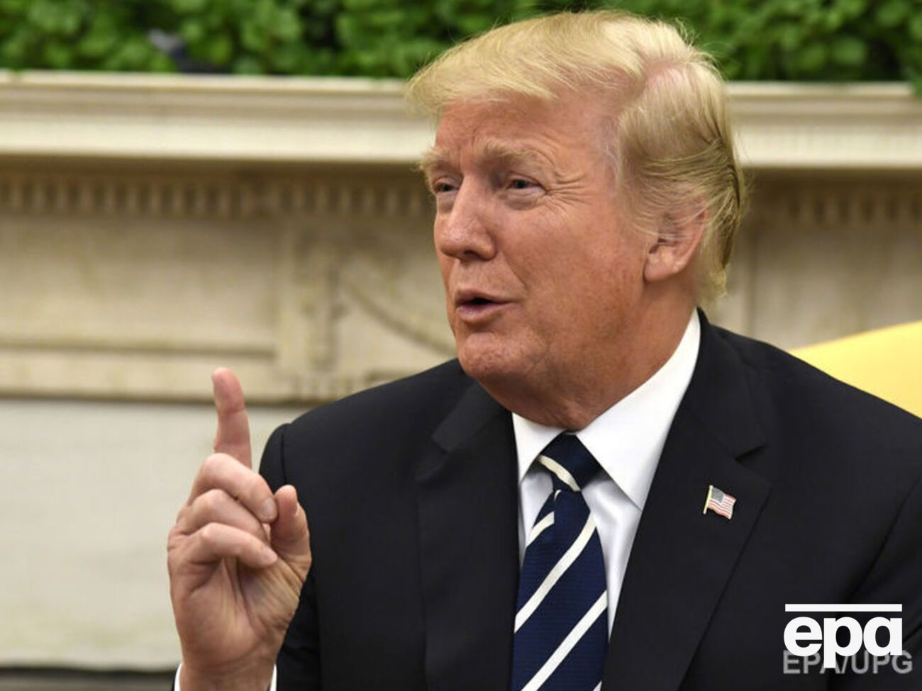 Трамп в августе 2017 года подписал закон "О противодействии противникам Америки посредством санкций"