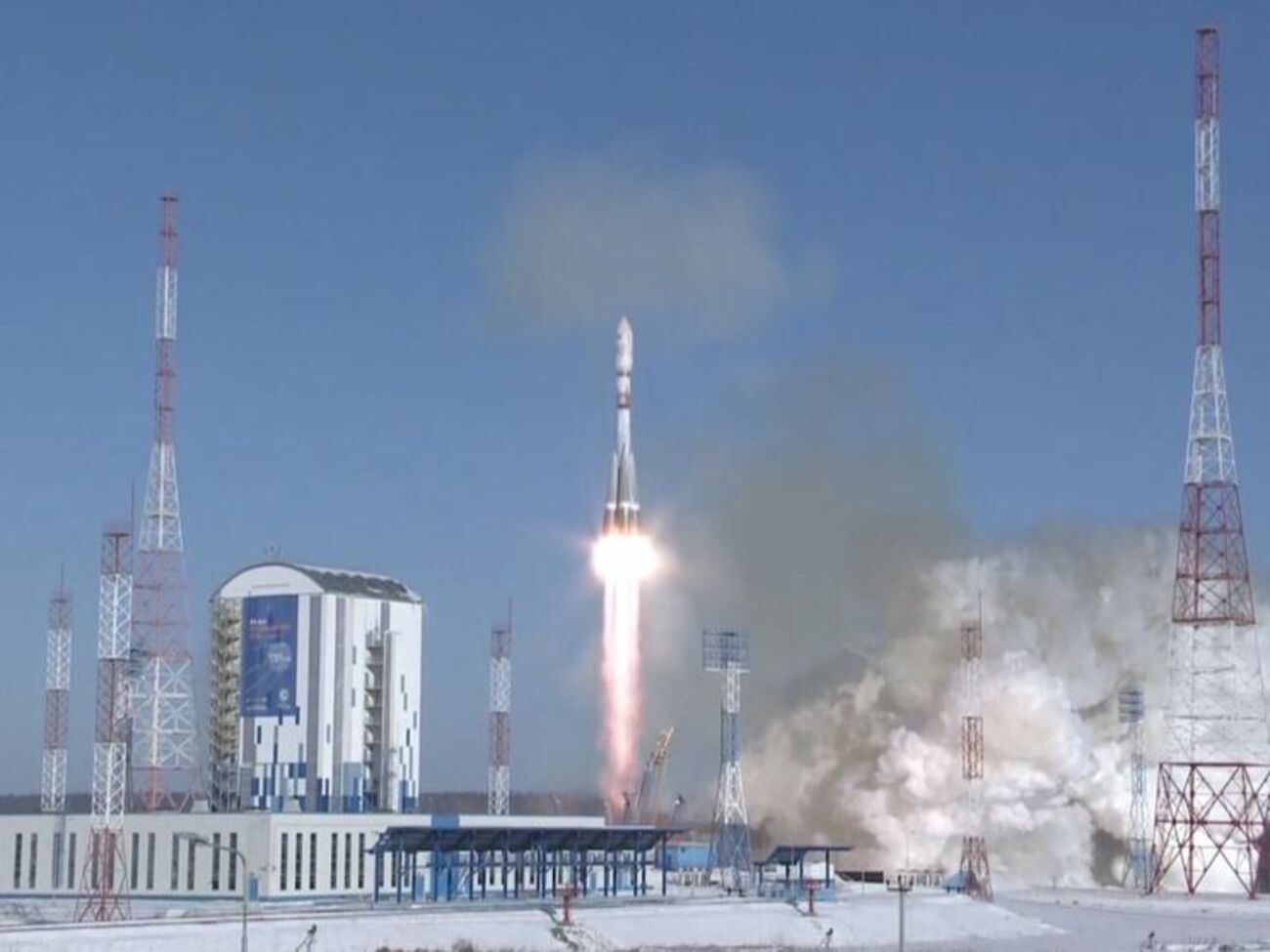 Ракета-носій вивела на орбіту 11 космічних апаратів