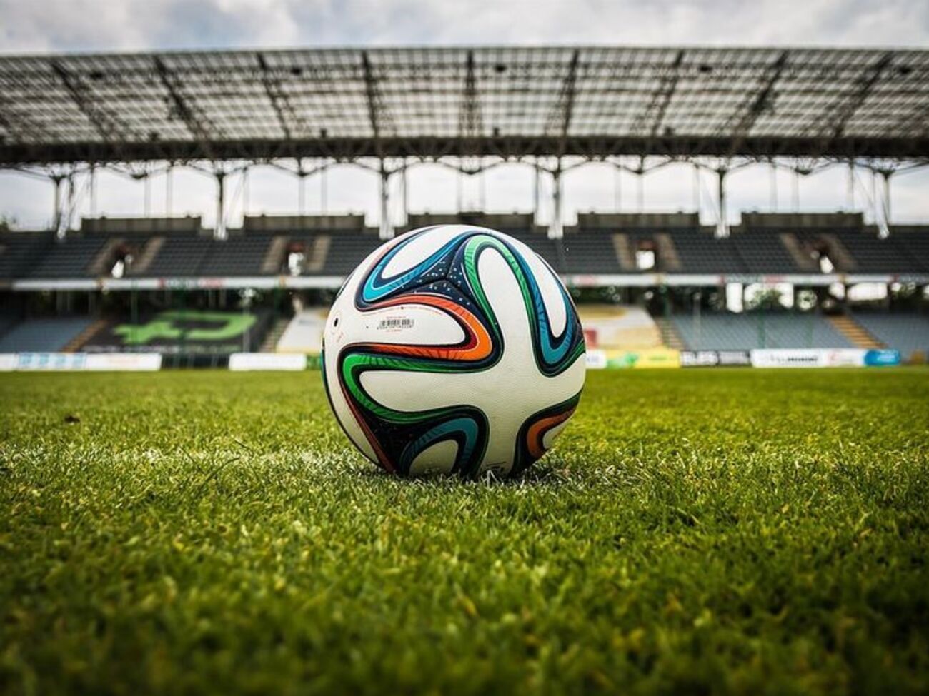 Українські ЗМІ та вболівальники офіційно не поїдуть на чемпіонат світу у РФ