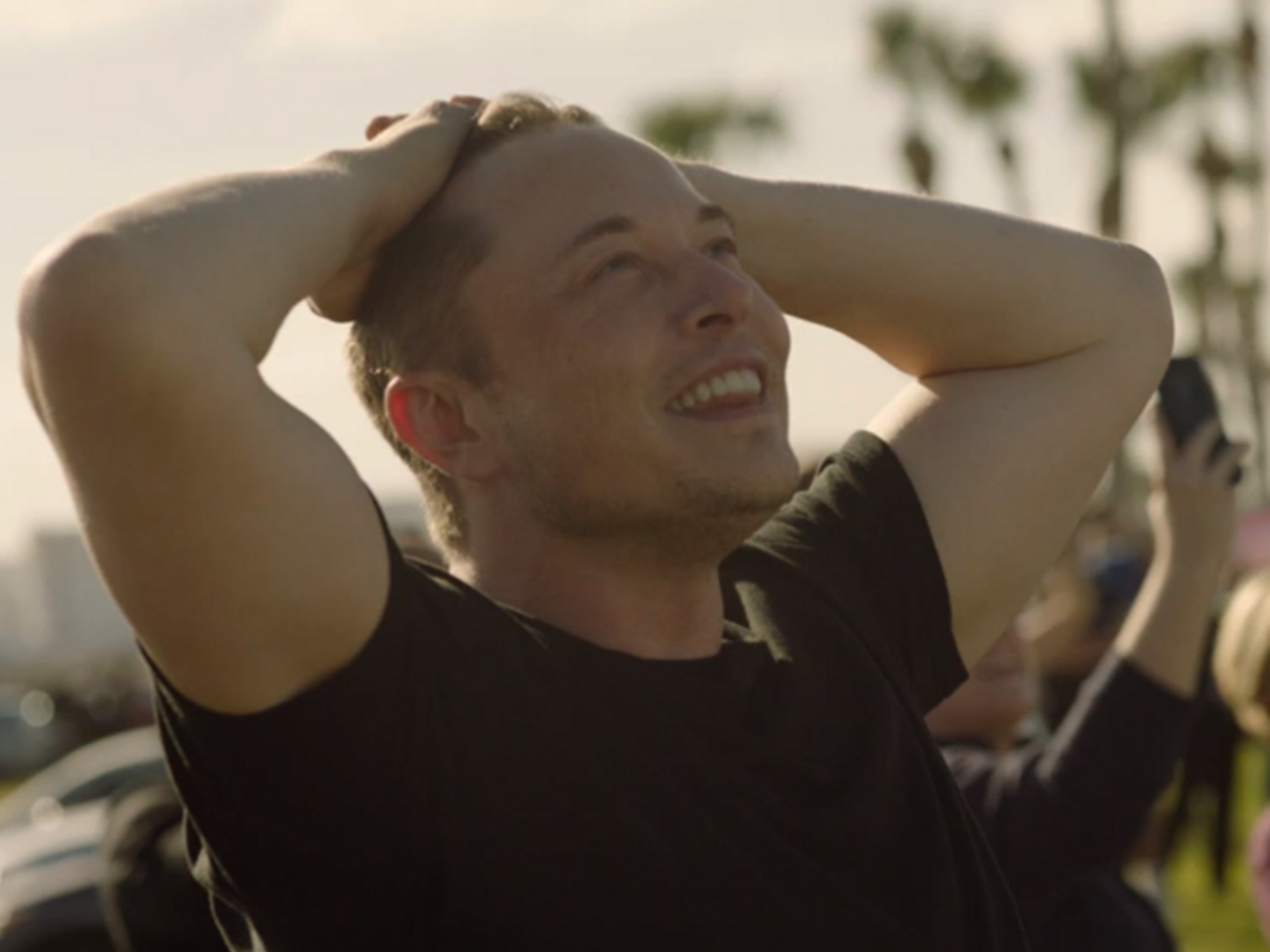 Маск:&nbsp;Посмотрите на это! Это нереально!