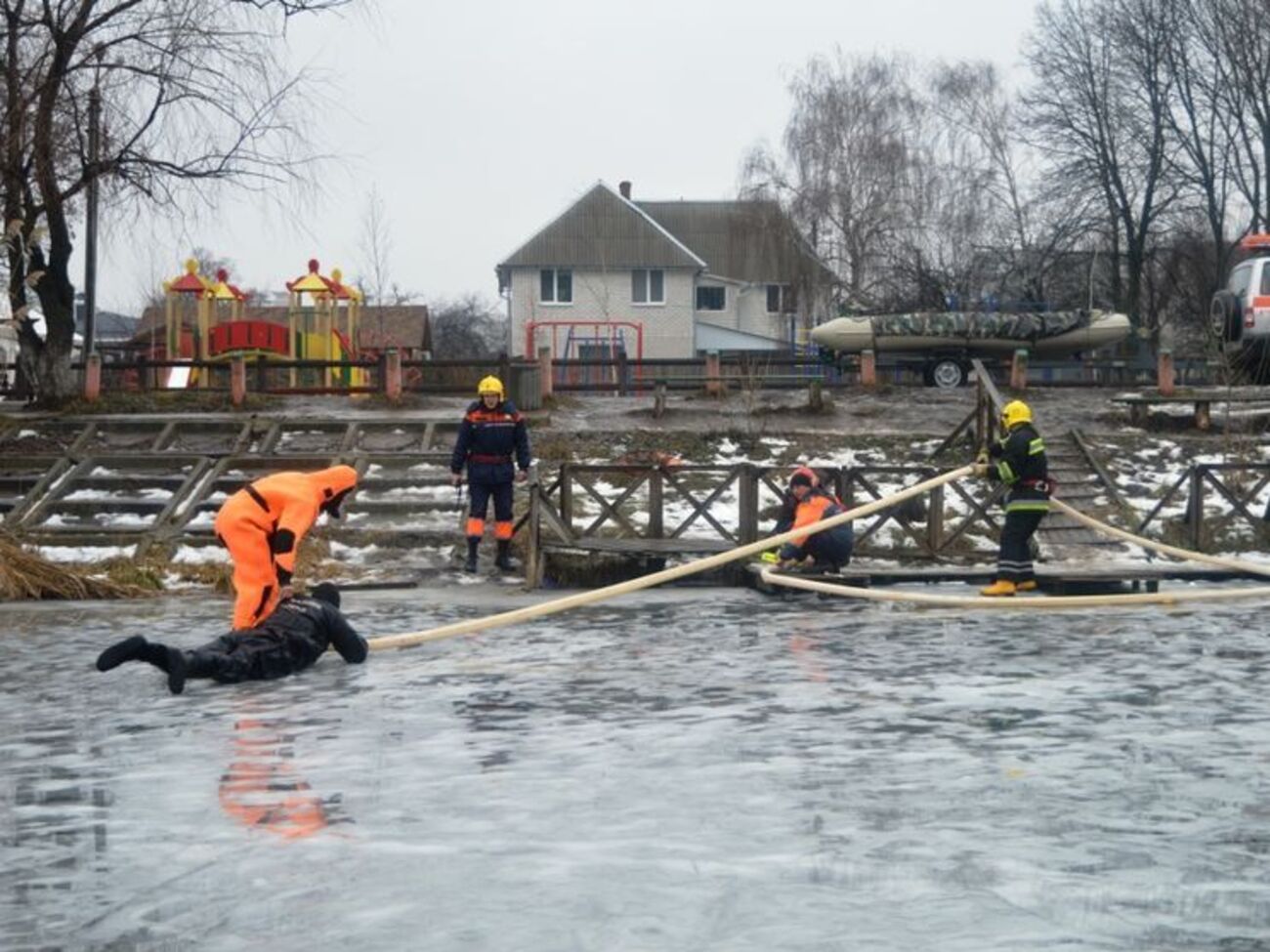 Рятувальники просять дотримуватися правил безпеки на воді