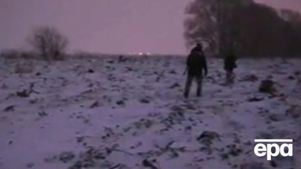 В ночь на 12 февраля МЧС России перевело операцию из разряда спасательной в поисковую