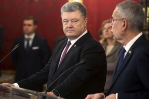 Порошенко: Путин радуется всегда тогда, когда где-то присутствуют хотя бы признаки политической нестабильности
