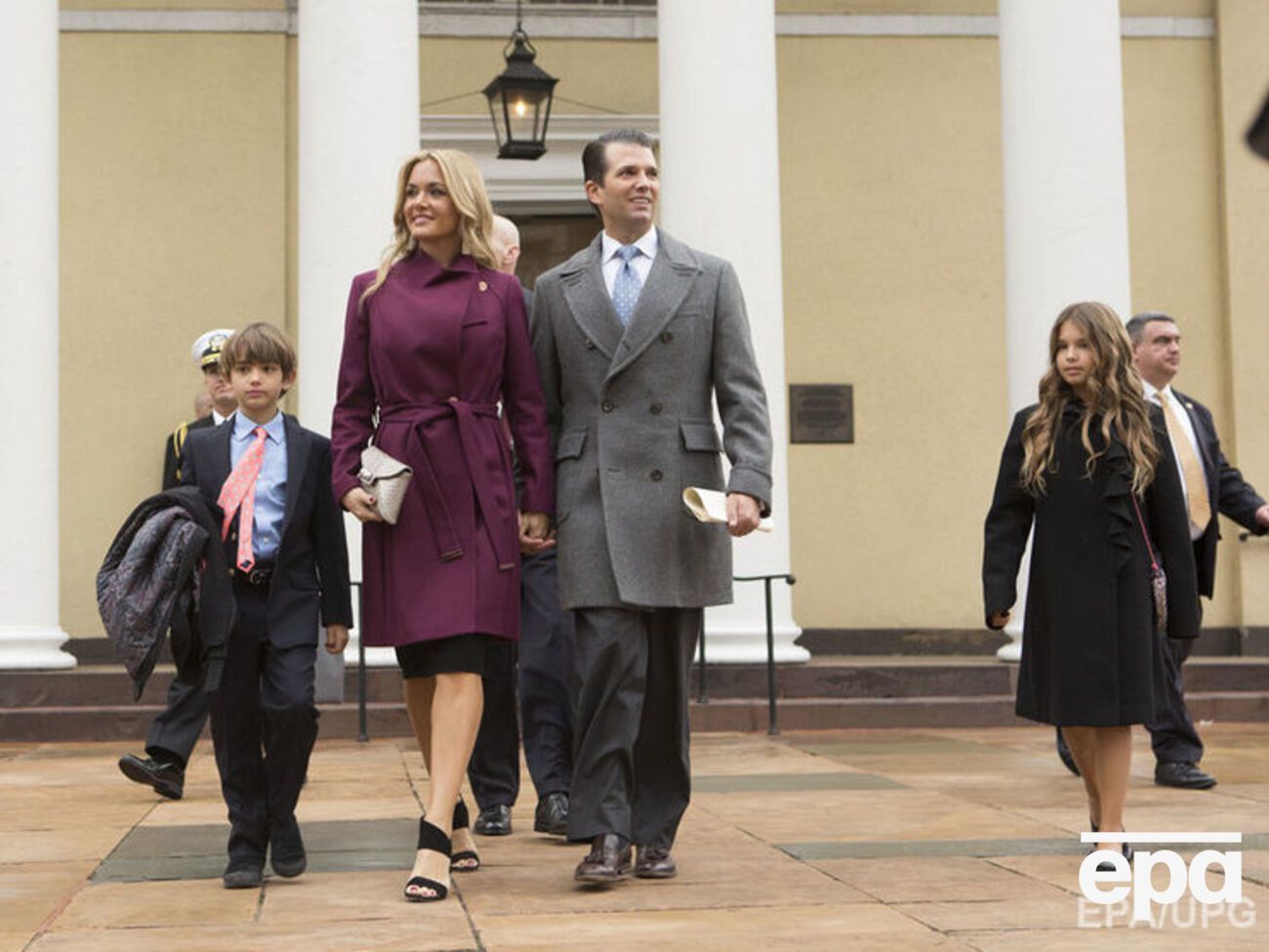 Трамп &ndash; младший женился на Ванессе в 2005 году