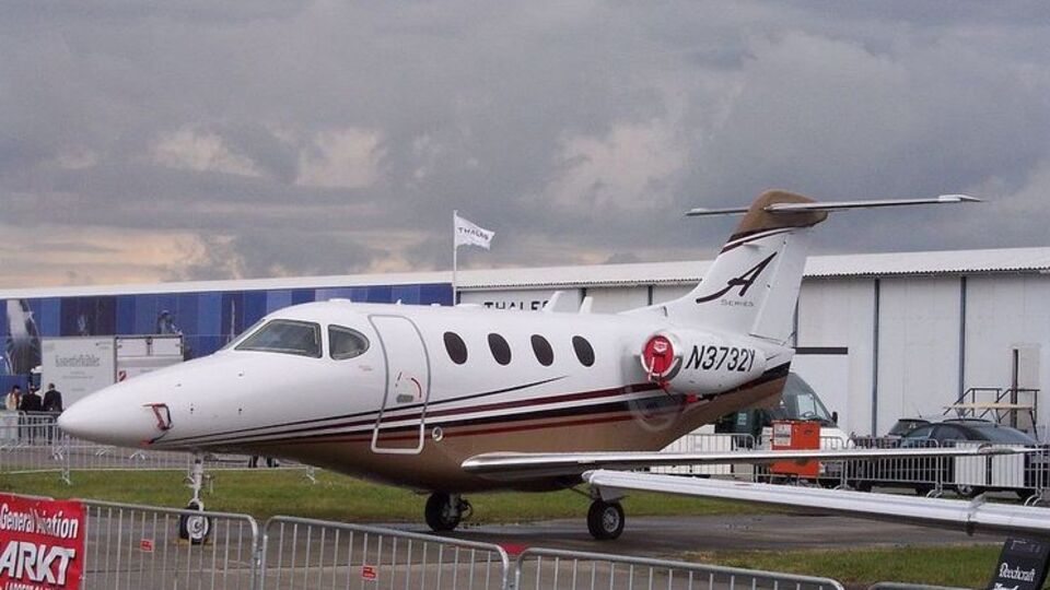 Саакашвілі вислали чартерним рейсом