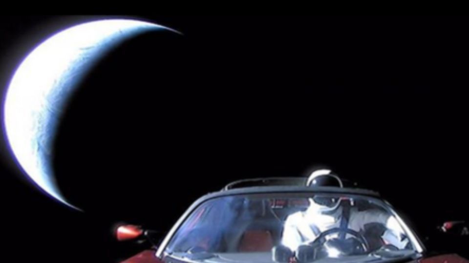 Tesla запустили в космос 6 февраля