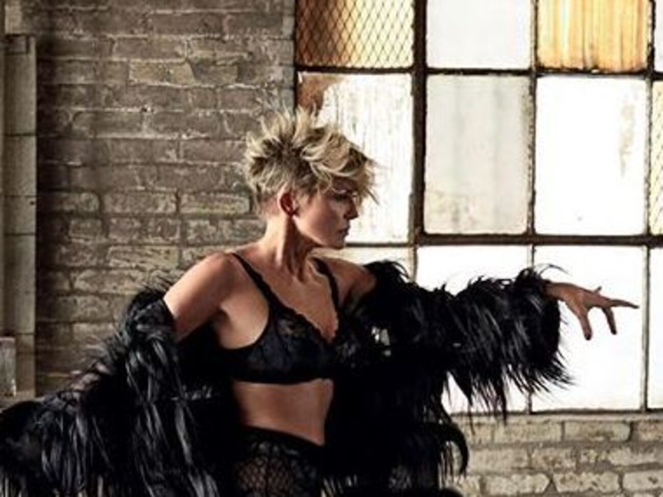 Стоун показала новый фотосет