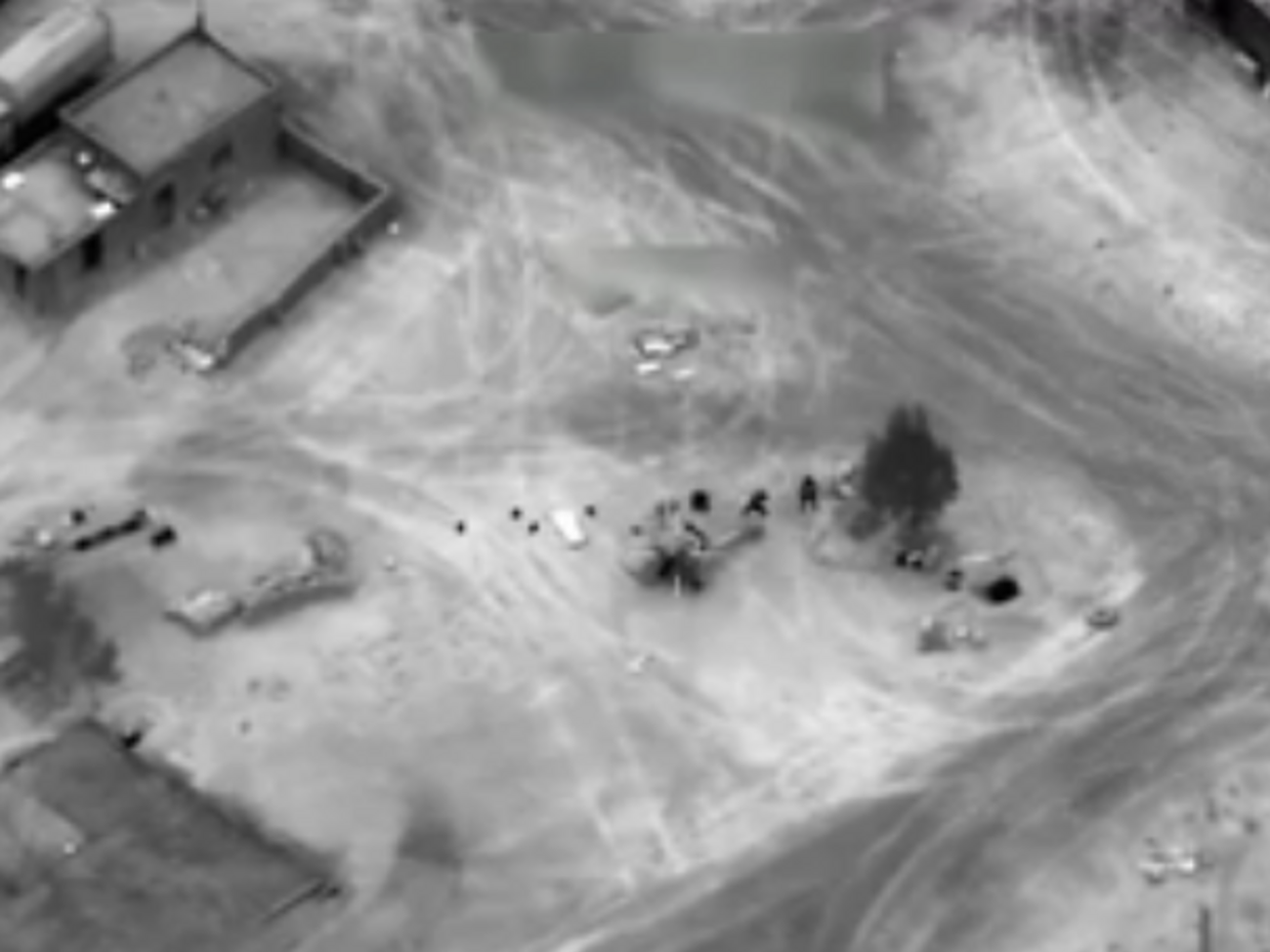 Авиация коалиции атаковала военную технику сторонников президента Сирии