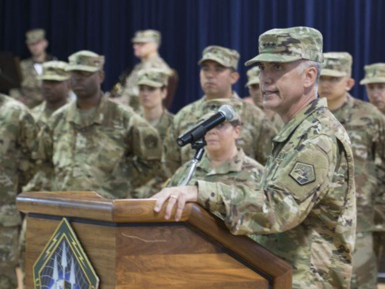 Накасоне участвовал в военных операциях в Ираке и Афганистане