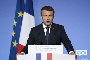 Макрон наголосив, що встановив "червону лінію" щодо хімічної зброї в Сирії