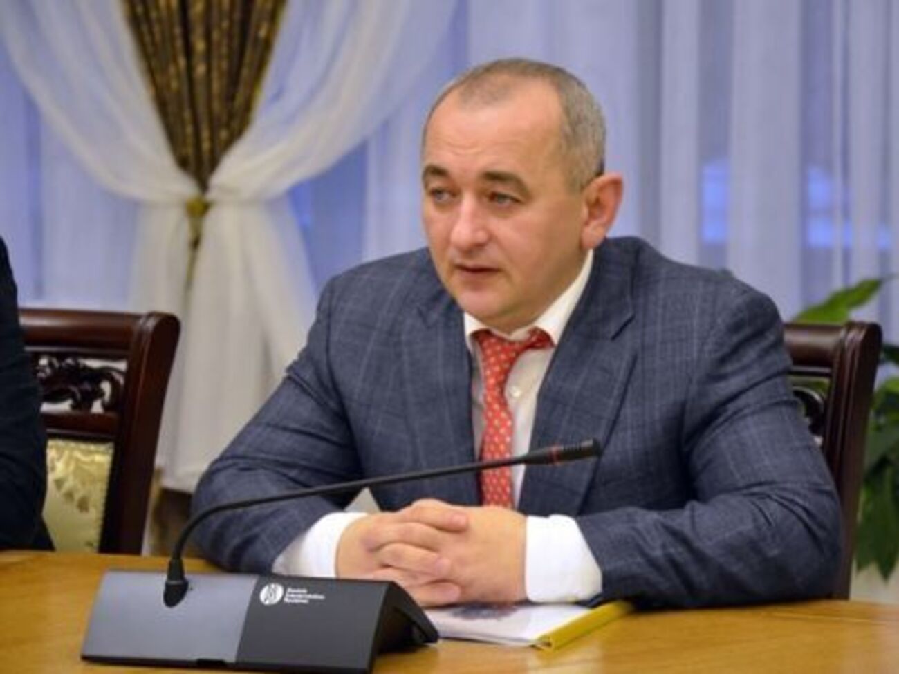 Матиос рассказал, что правоохранители ищут телефон Шепелева