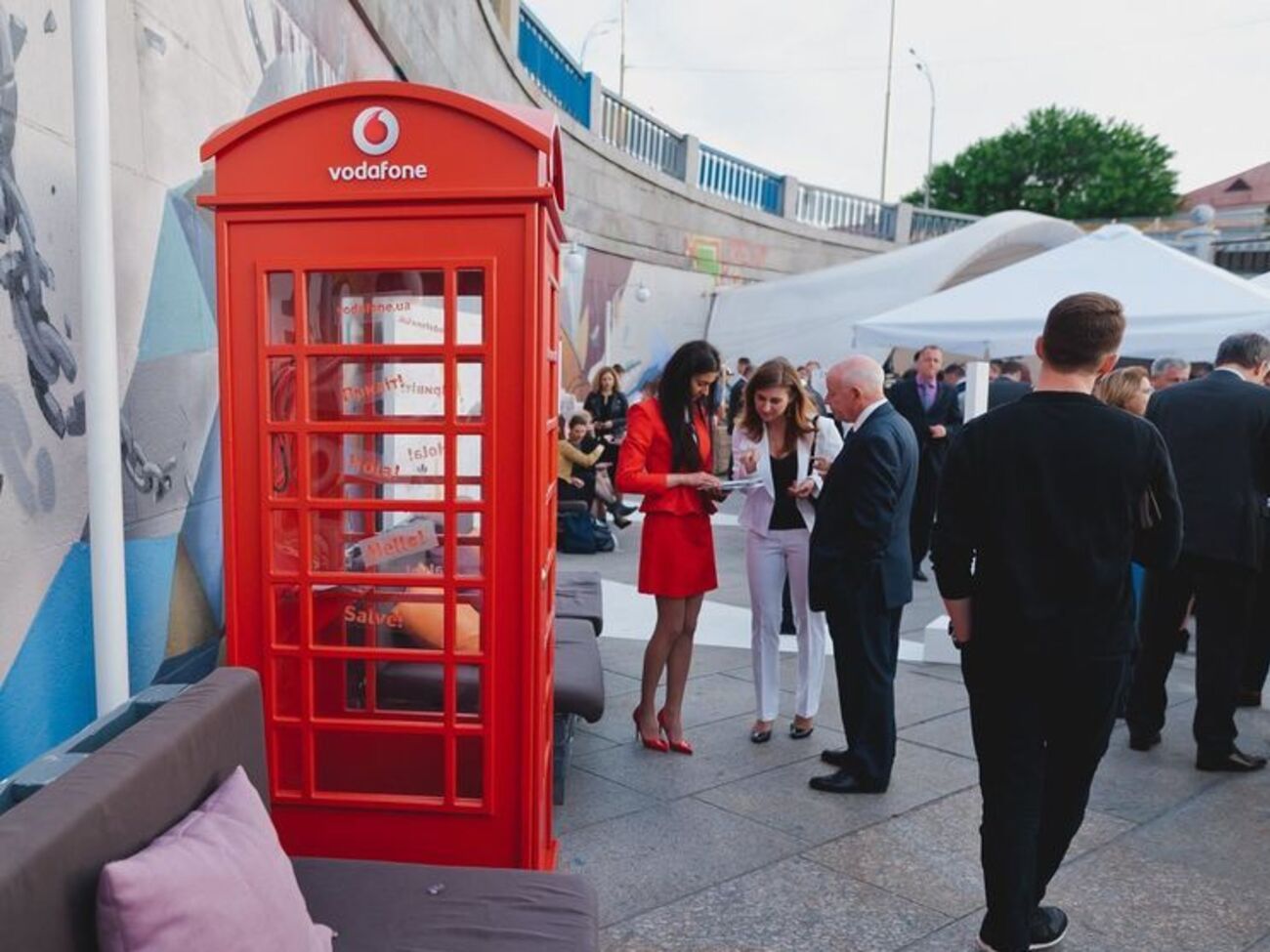 Связь в Донецке перестала работать 11 января