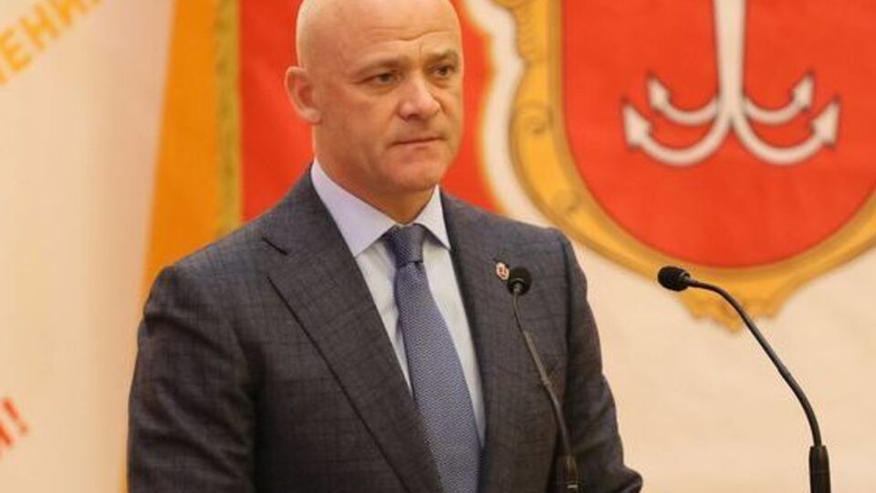 Адвокат порадив Труханову припинити відрядження і повернутися до країни